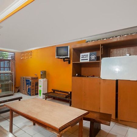 德波 Oyo Life 3034 Taman Melati酒店 外观 照片