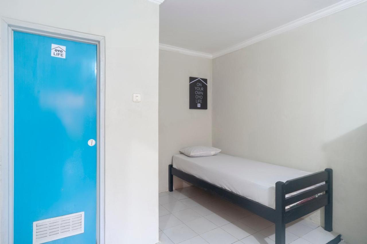 德波 Oyo Life 3034 Taman Melati酒店 外观 照片
