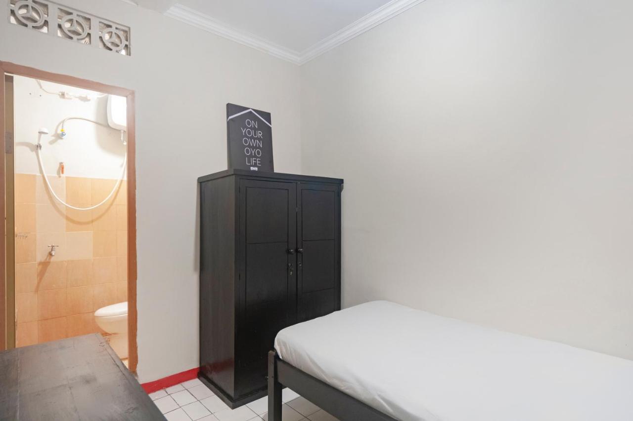德波 Oyo Life 3034 Taman Melati酒店 外观 照片