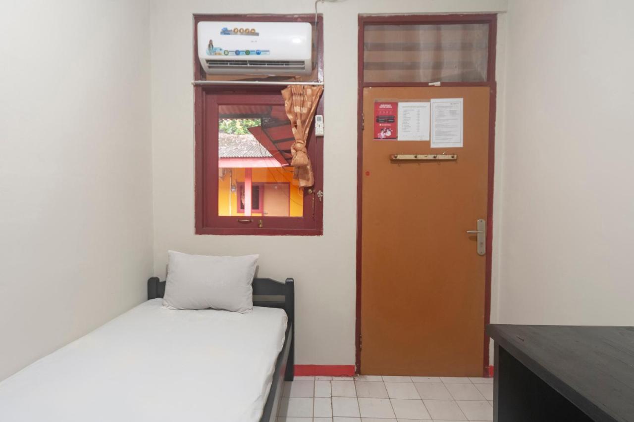 德波 Oyo Life 3034 Taman Melati酒店 外观 照片