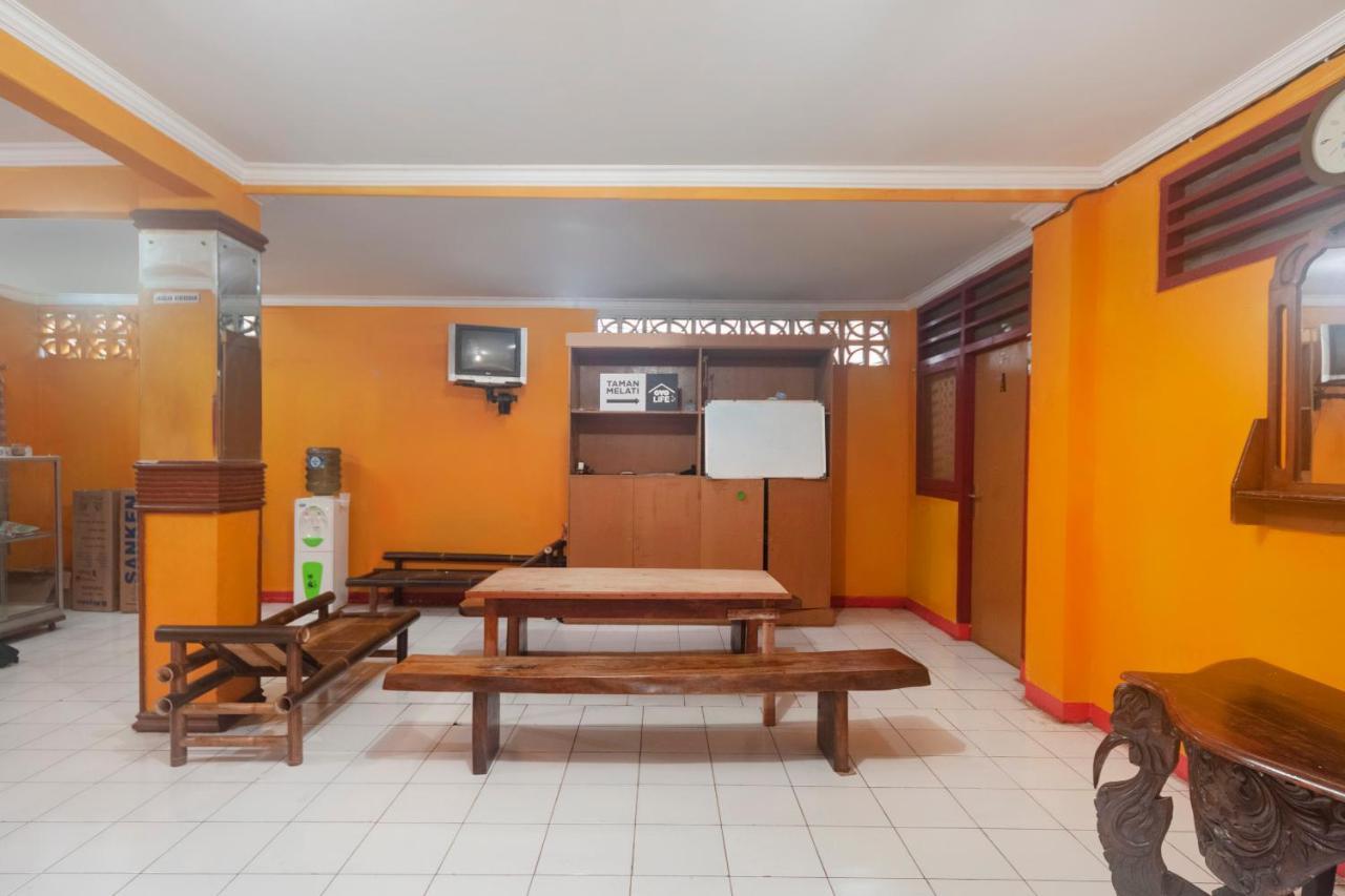 德波 Oyo Life 3034 Taman Melati酒店 外观 照片
