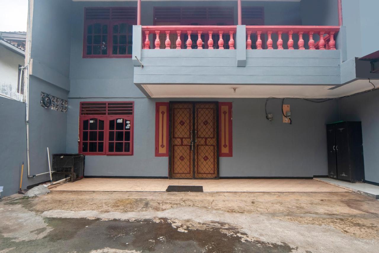 德波 Oyo Life 3034 Taman Melati酒店 外观 照片